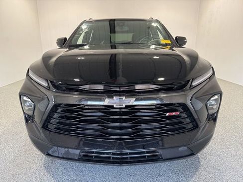 Used 2023 Chevrolet Blazer RS w/ Enhanced Convenience Package AWD/4WD image 2