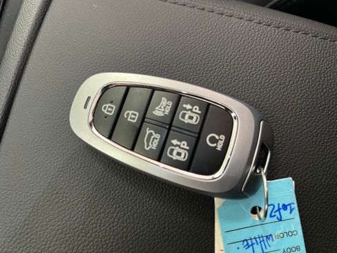 Used 2024 Hyundai Tucson Limited image 31