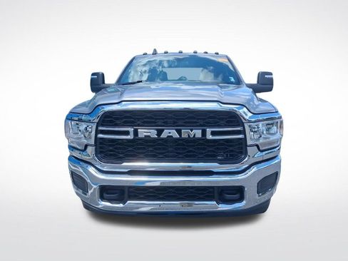 Used 2024 RAM 2500 Tradesman w/ Chrome Appearance Group AWD/4WD image 2