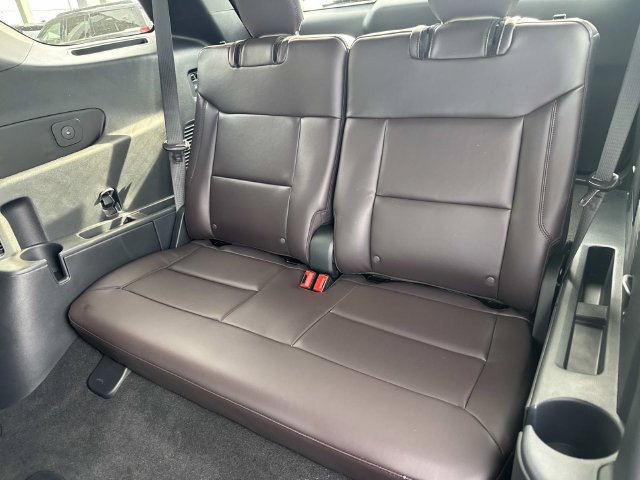 New 2026 Ford Explorer Platinum RWD image 16