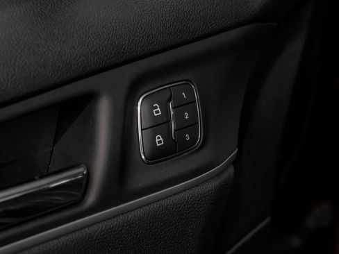 Used 2019 Lincoln MKC Select w/ Select Plus Package FWD image 55
