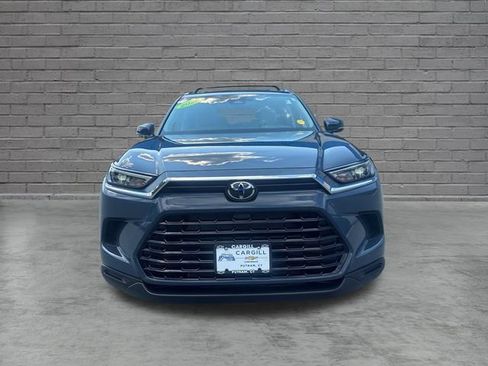 Used 2026 Toyota Grand Highlander AWD image 2