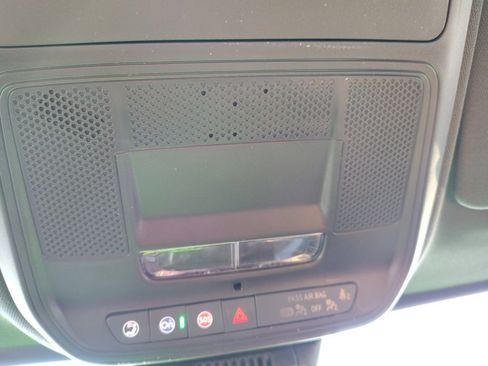 New 2026 Chevrolet Equinox LT w/ Convenience Package II image 15