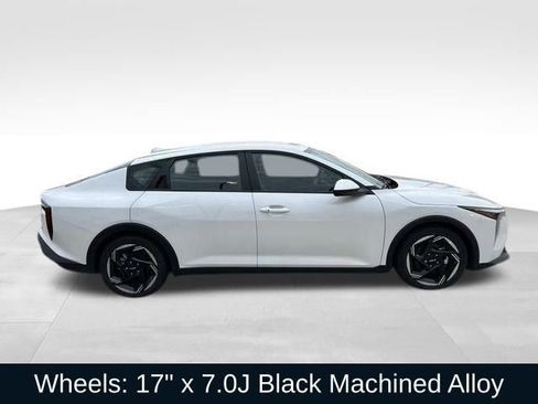 Used 2025 Kia K4 EX image 20