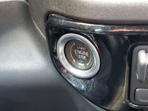 Certified 2024 Chevrolet Silverado 1500 LT AWD/4WD image 29