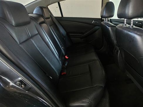 Used 2008 Nissan Altima 3.5 SE w/ Premium Pkg image 16
