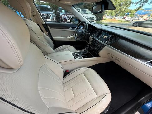 Used 2016 Hyundai Genesis 3.8 w/ Option Group 04 AWD/4WD image 10