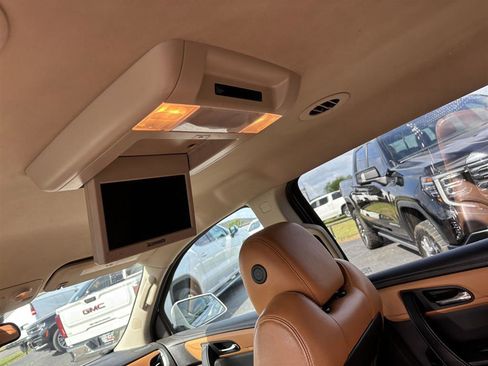 Used 2014 Chevrolet Traverse LT image 4