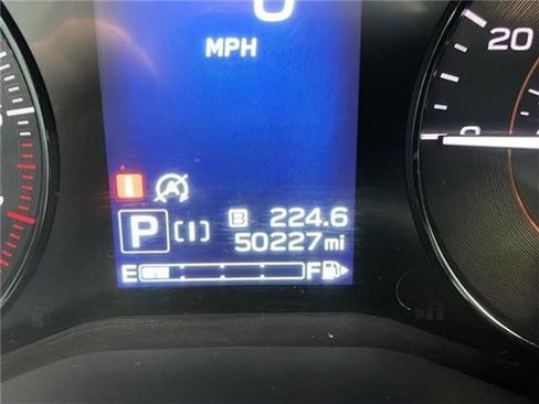 Used 2023 Subaru Crosstrek 2.0i Premium image 10