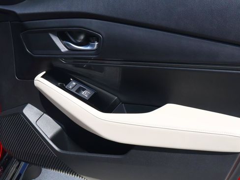 Used 2025 Honda Accord Touring image 14