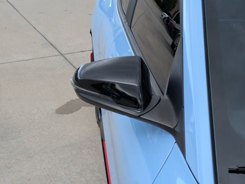 Certified 2022 Hyundai Veloster N FWD image 8