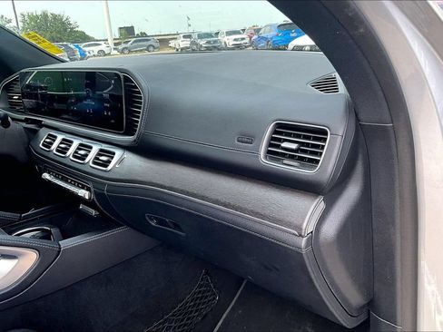Used 2021 Mercedes-Benz GLE 450 4MATIC image 19