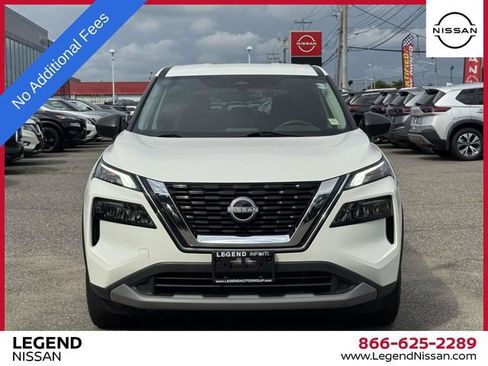 Used 2023 Nissan Rogue S AWD/4WD image 2