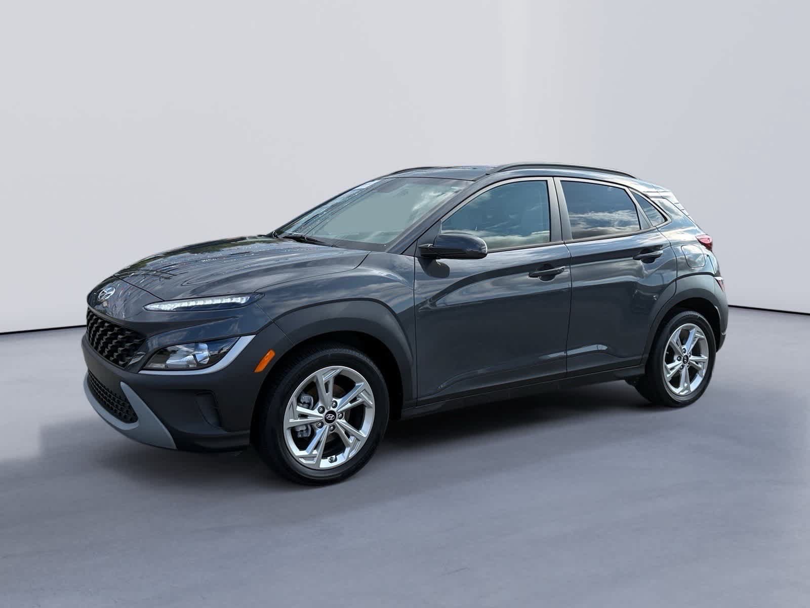 Used 2023 Hyundai Kona SEL w/ Convenience Package FWD image 1