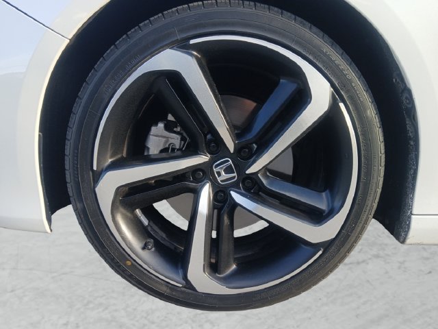 Used 2020 Honda Accord Sport image 24