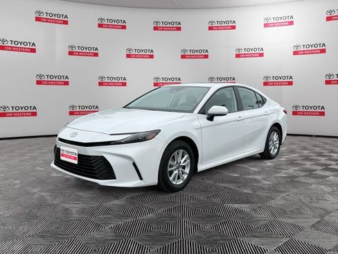 Certified 2025 Toyota Camry LE w/ Convenience Package AWD/4WD image 1