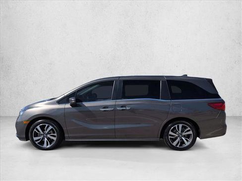 Used 2021 Honda Odyssey Touring image 9