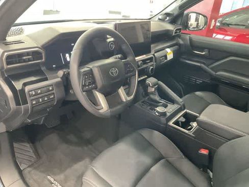 New 2026 Toyota 4Runner Limited AWD/4WD image 10