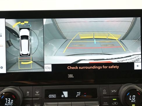 Certified 2024 Toyota Grand Highlander AWD image 21