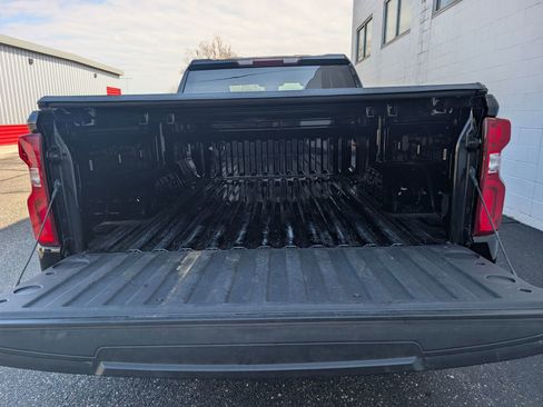 Used 2023 Chevrolet Silverado 1500 RST AWD/4WD image 25