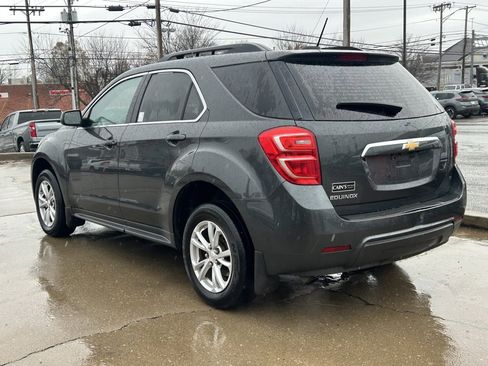 Used 2017 Chevrolet Equinox LT w/ Convenience Package image 9