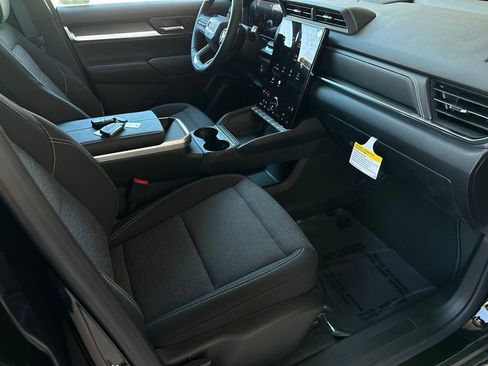 New 2026 GMC Terrain Elevation w/ Black Edition image 16