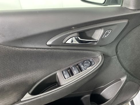 Used 2024 Chevrolet Malibu LT image 16