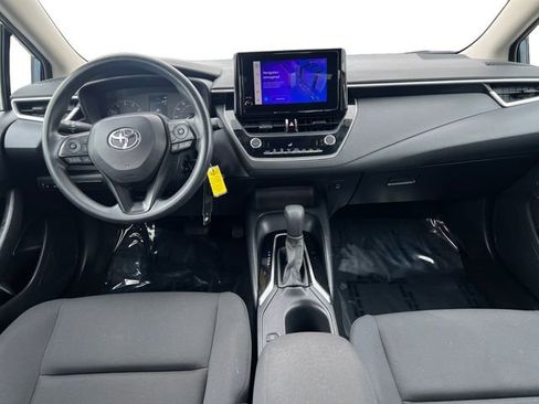 Used 2023 Toyota Corolla LE image 14