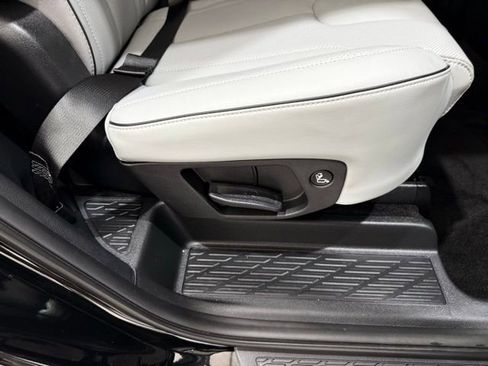 Used 2025 Hyundai Palisade SEL image 26