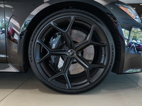 Used 2024 Audi RS 6 performance AWD/4WD image 29