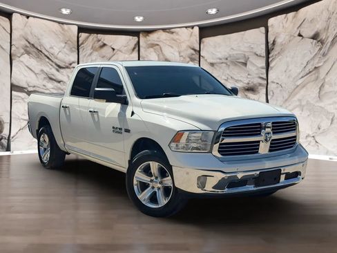 Used 2016 RAM 1500 Lone Star AWD/4WD image 9