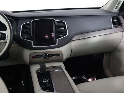 Used 2024 Volvo XC90 B6 Plus w/ Protection Package Premier image 36