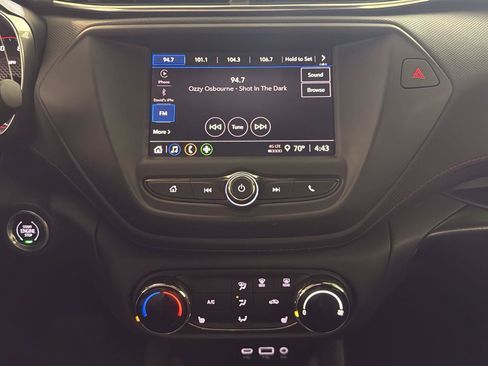 Used 2023 Chevrolet TrailBlazer RS AWD/4WD image 19
