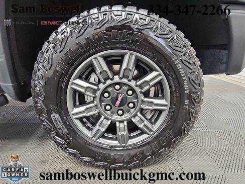 Used 2025 GMC Sierra 1500 AT4X AWD/4WD image 48