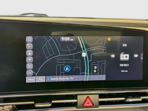 Used 2025 Hyundai Elantra SEL FWD image 22
