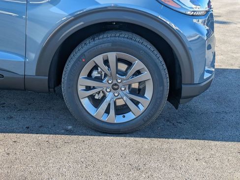 New 2026 Ford Explorer Active w/ Active Comfort Package image 23