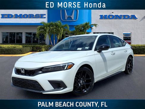 Used 2023 Honda Civic Sport image 1