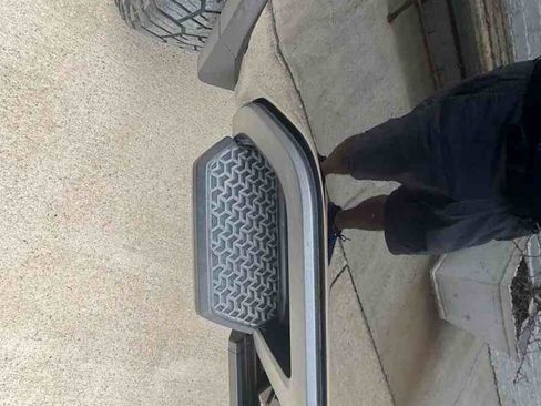 Used 2024 Chevrolet Silverado 2500 High Country w/ Midnight Edition image 28