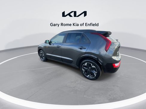 Certified 2024 Kia Niro Wind w/ Wind Preserve Package image 6