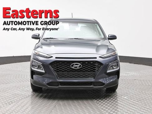 Used 2019 Hyundai Kona SE image 2