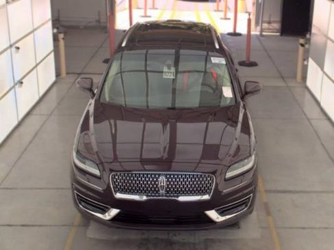 Used 2020 Lincoln Nautilus Reserve AWD/4WD image 2