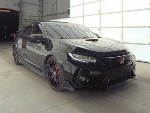 Used 2018 Honda Civic Type R image 4