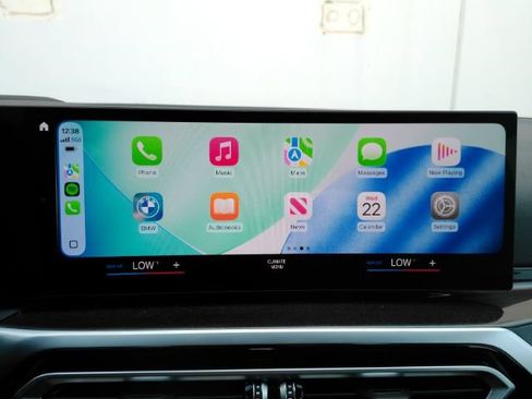 Used 2023 BMW i4 eDrive35 w/ Premium Package RWD image 11