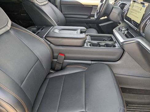 Certified 2025 Ford Expedition Tremor AWD/4WD image 12