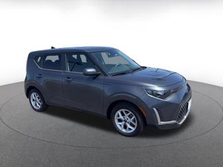 Used 2025 Kia Soul LX w/ LX Technology Package FWD video 2