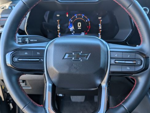 Used 2023 Chevrolet Colorado Z71 w/ Advanced Trailering Package image 18