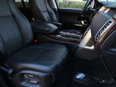 Used 2015 Land Rover Range Rover Supercharged AWD/4WD image 35