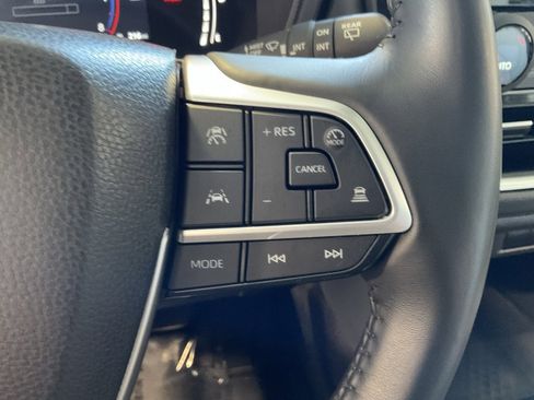 Certified 2024 Toyota Grand Highlander XLE image 13