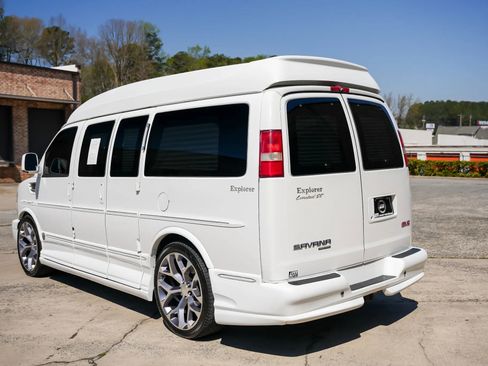 Used 2012 GMC Savana 1500 RWD image 12