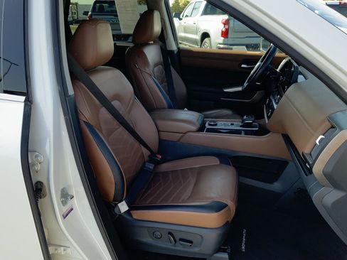 Used 2023 Nissan Pathfinder Platinum image 64